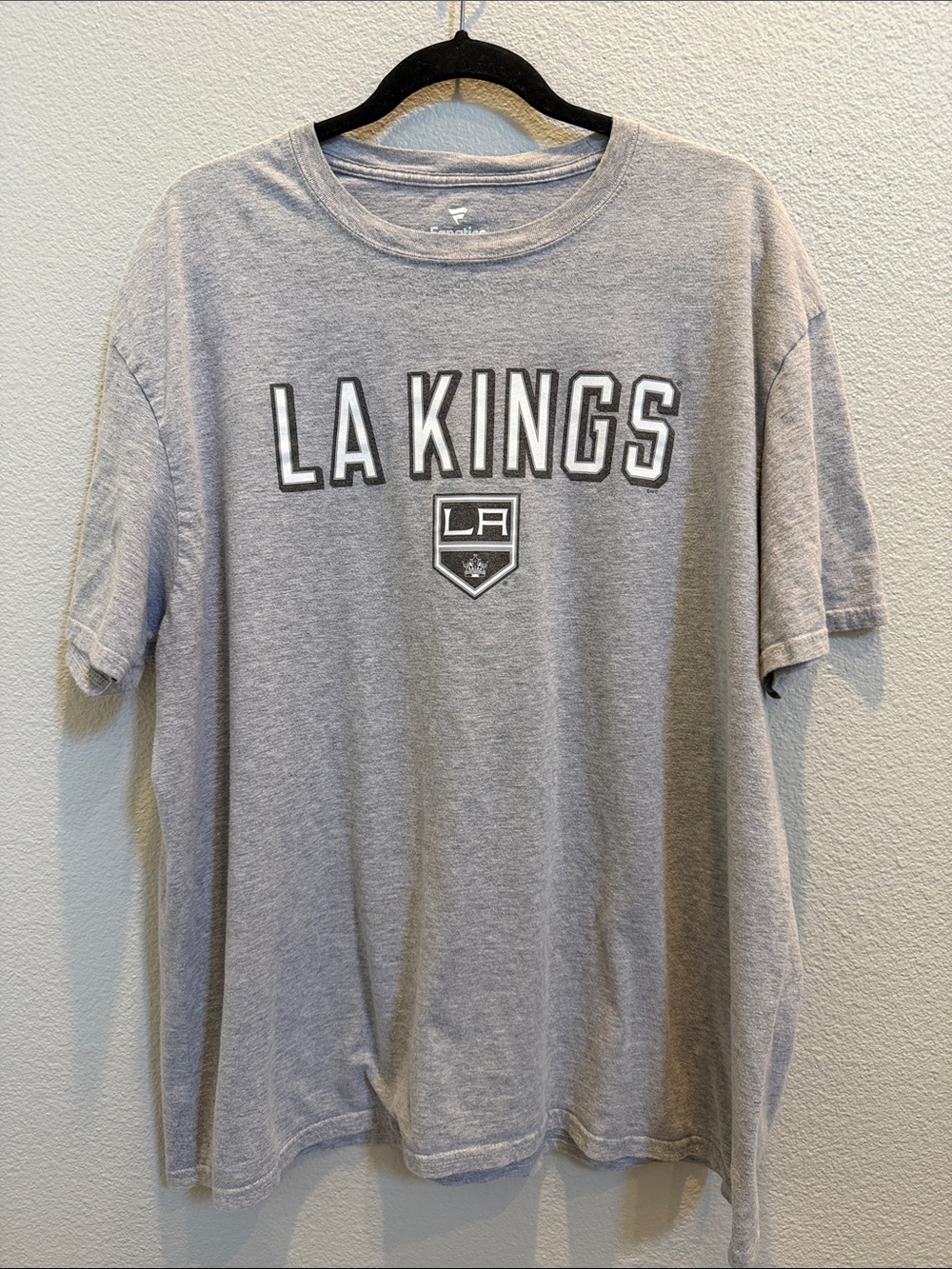 Los Angeles Kings Fanatics Gray Crewneck T-Shirt